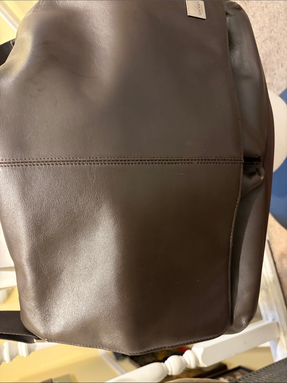 KNOMO Men's Dark Brown Leather Messenger Bag with Metal Plaque